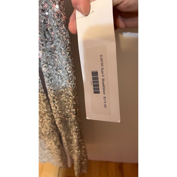 Dave & Johnny Formal Gown NWT long with slit - Picture 6 of 13